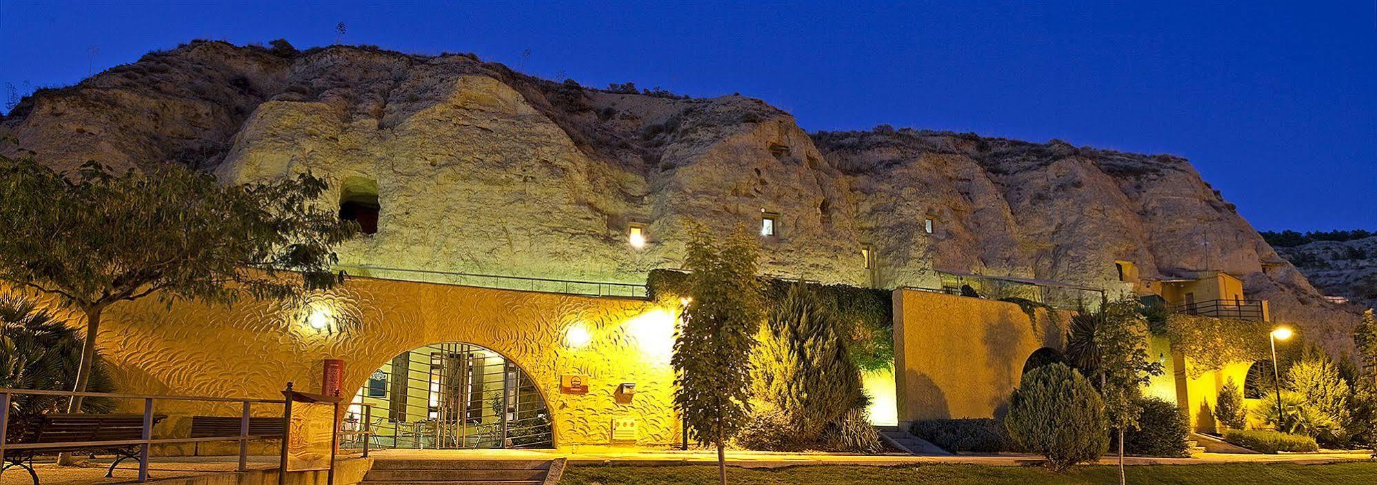 Cuevas Rurales Bardeneras Hotel Valtierra Exterior photo